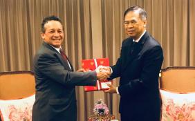 news photo